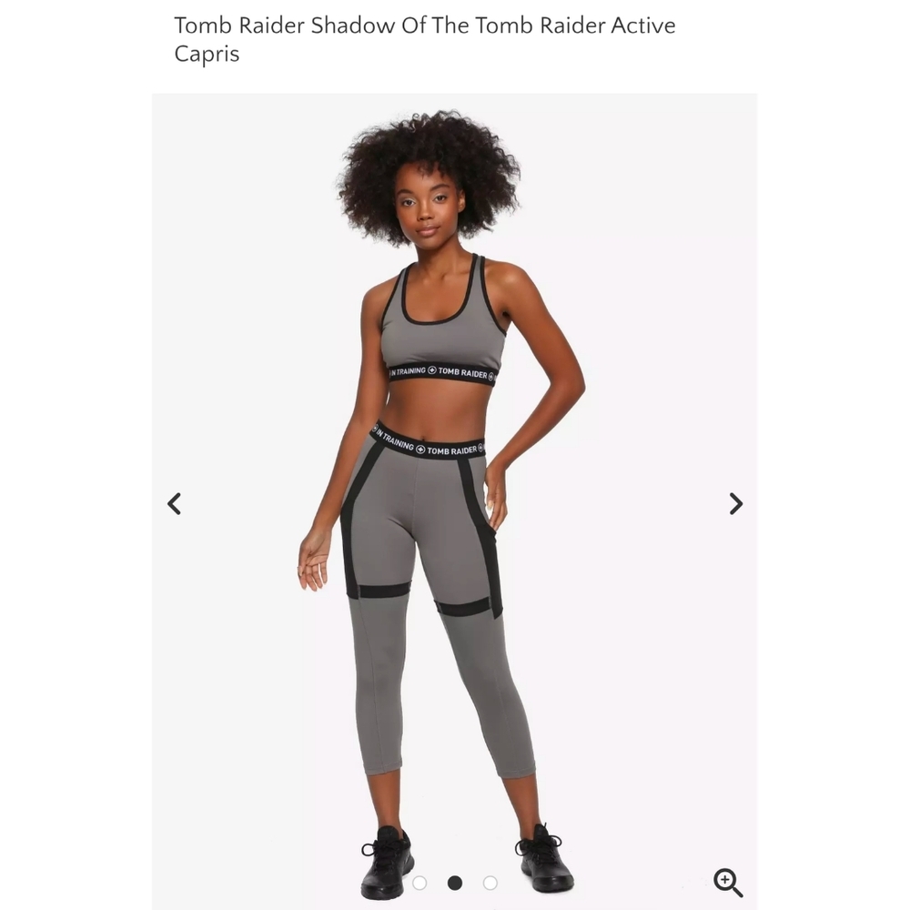 Her Universe Gray and Black Capris